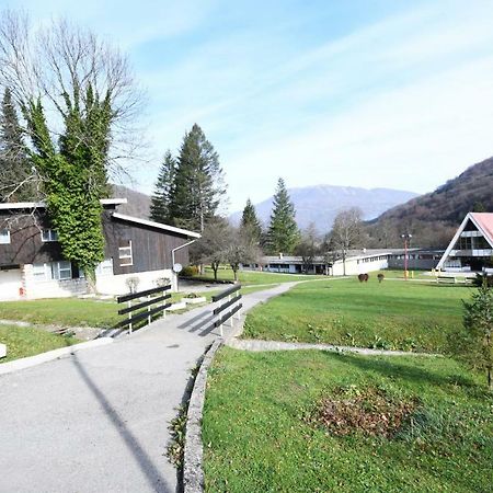 Np Sutjeska Paviljon A Hotel Тиентище Екстериор снимка
